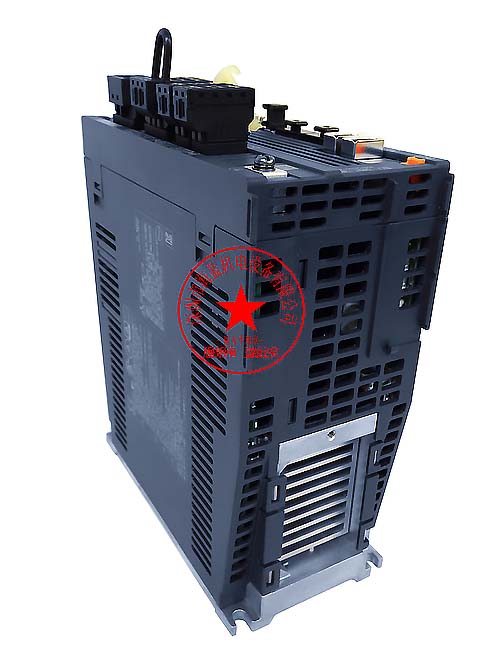 MR-J4W2-77B三菱伺服驅動器圖片,原裝實拍,深圳海藍銷售三菱原裝正品